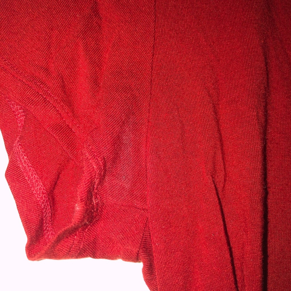 Red crop top - Picture 3 of 5